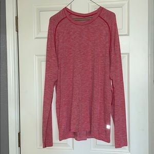 Men’s LuLuLemon LS t shirt